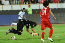 صدرنشيني ملوان و حضور پرسپوليس در جمع فانوس به دست‌ها!